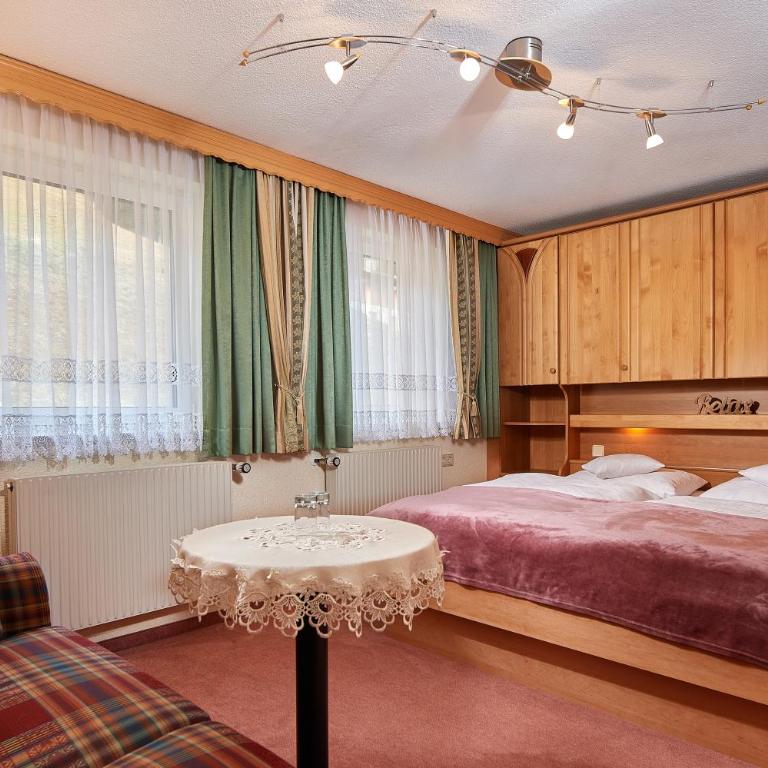 Pension Bartlbauer - Doppelzimmer - 8