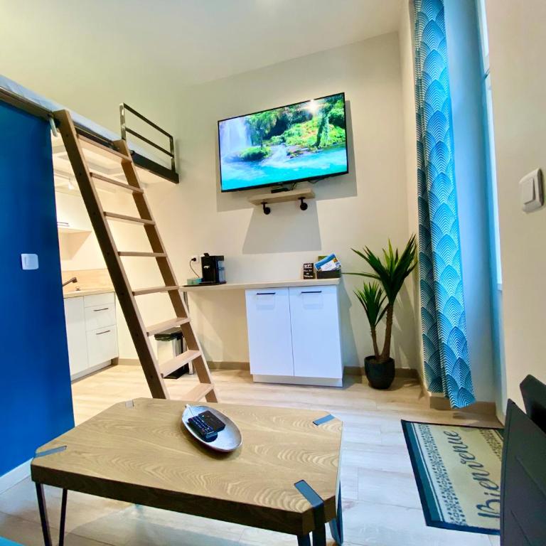 Tiny Stud - Apartment mit 1 Schlafzimmer - 2