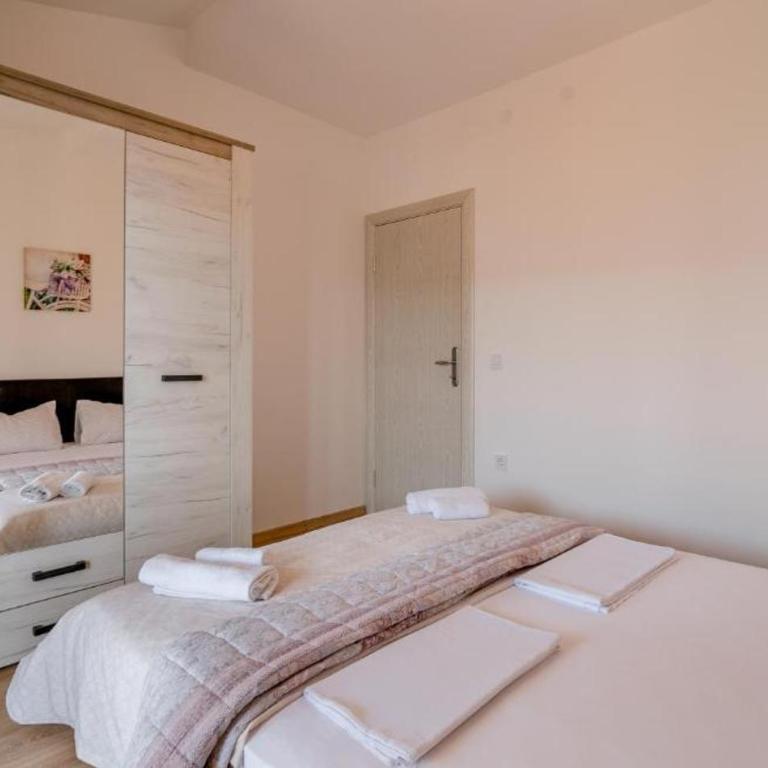 Vasic Apartments - Apartment with Sea View - 26