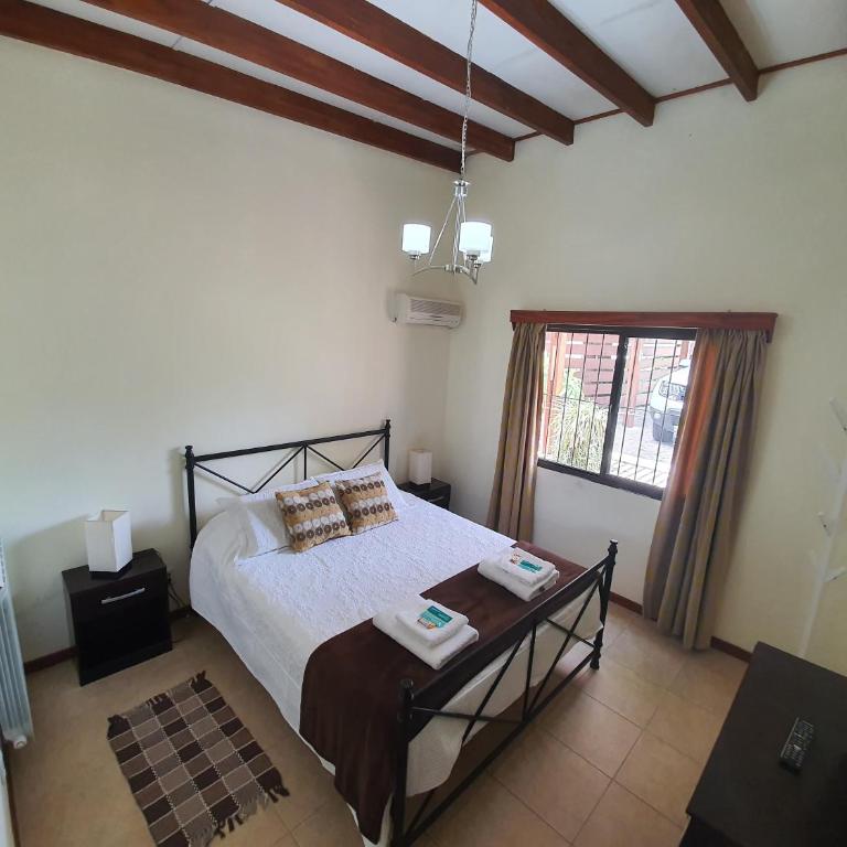 Pinar de Hurtado - Two-Bedroom House - 19