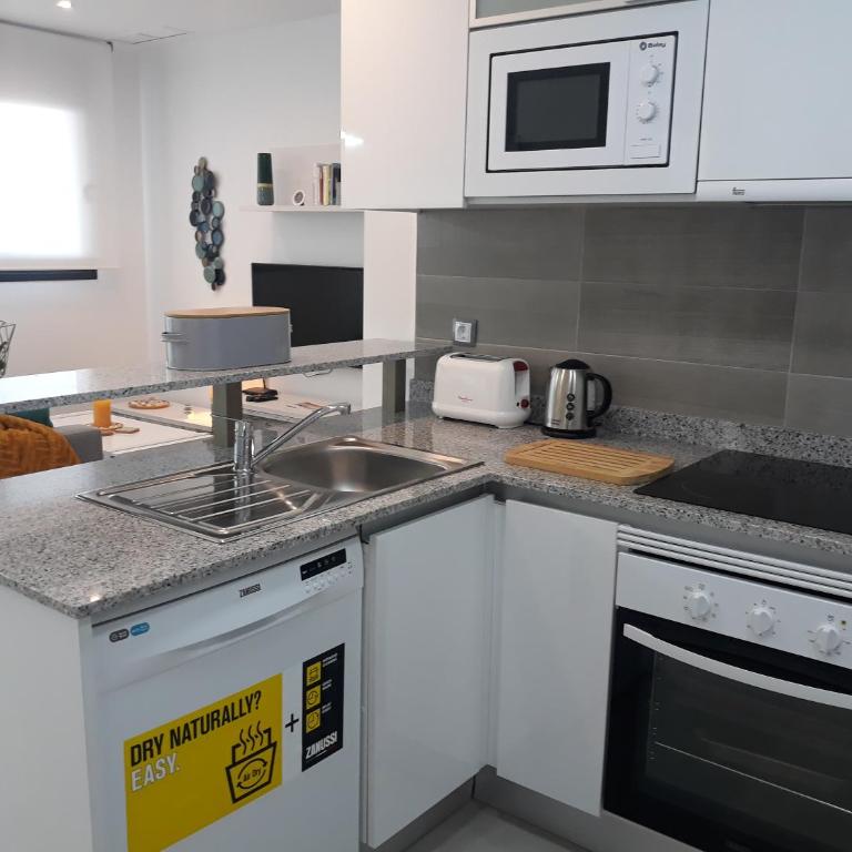 SANGRIA - Two-Bedroom Apartment - 21