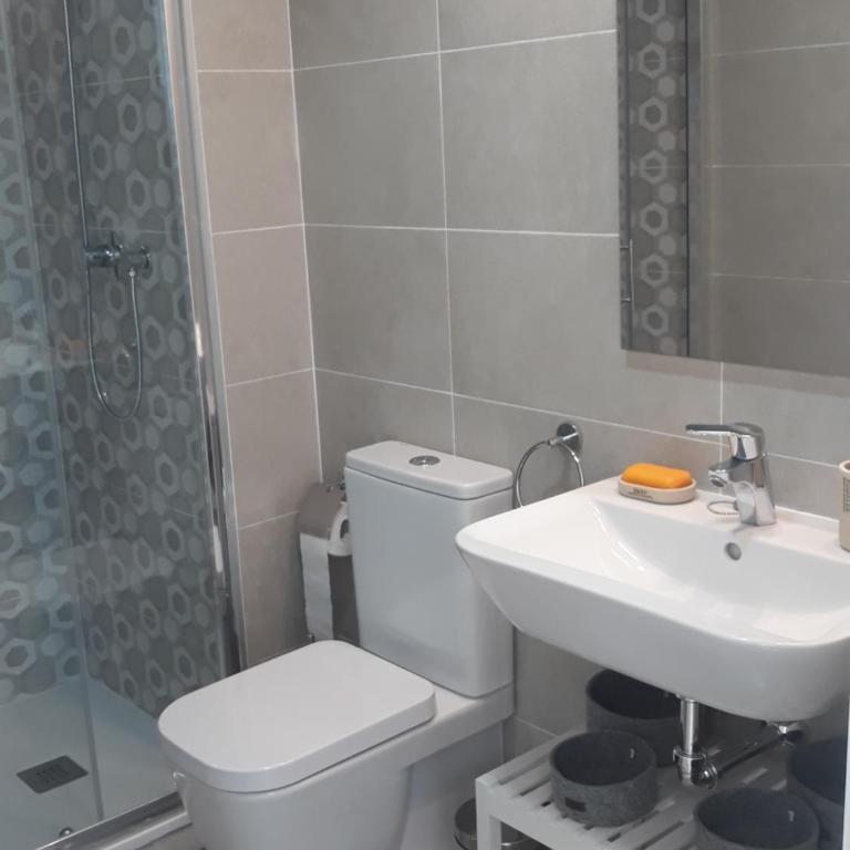 SANGRIA - Two-Bedroom Apartment - 37