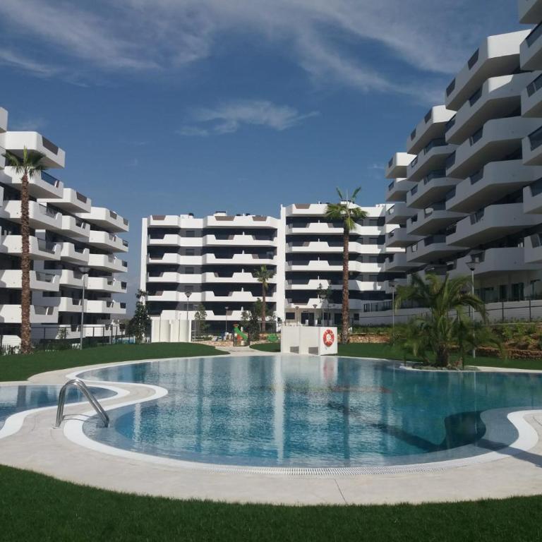 SANGRIA - Two-Bedroom Apartment - 2
