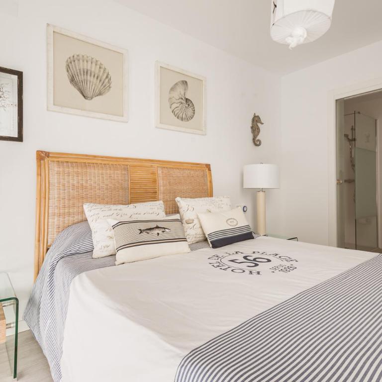 Modern sea front Sunny Beach - Two-Bedroom Apartment - 13