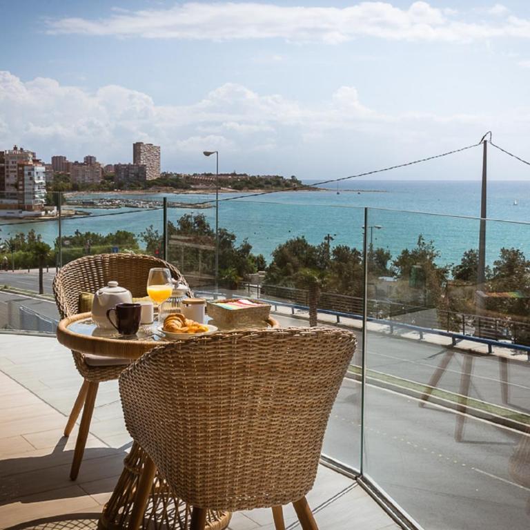 Modern sea front Sunny Beach - Two-Bedroom Apartment - 4