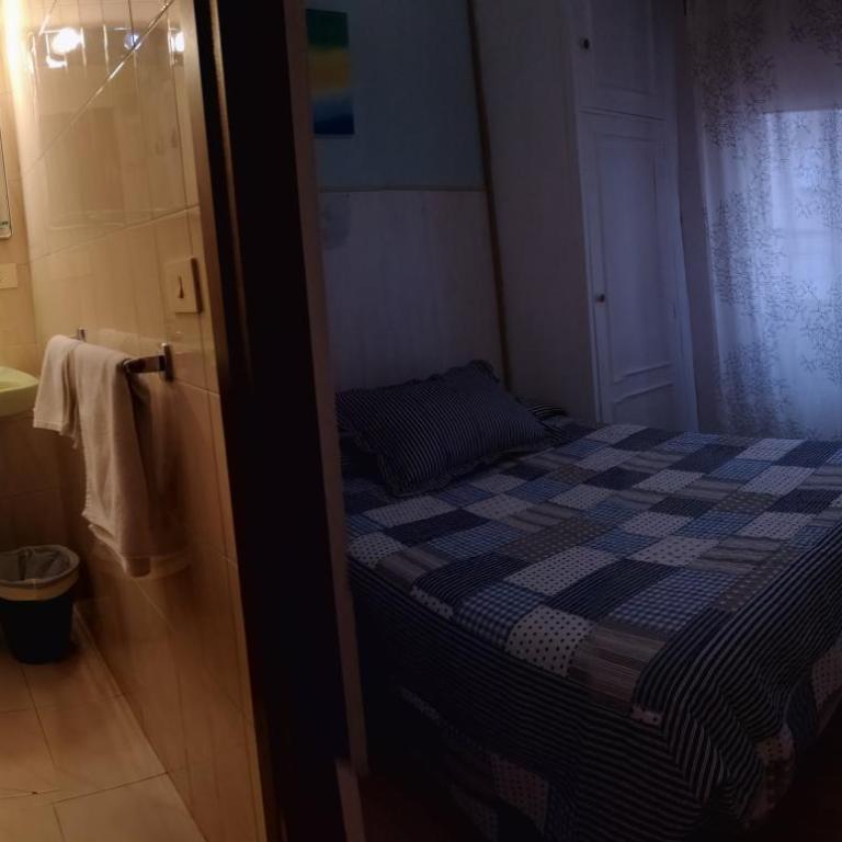 Hostal Campoamor - Habitación Doble con baño compartido - 6