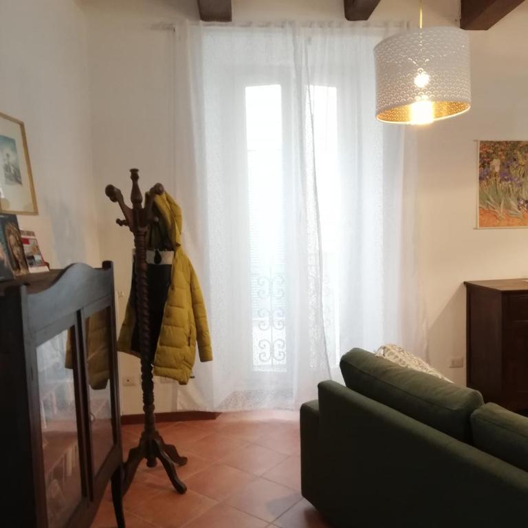 Casa di Pietro Aretino, Arezzo Centro Storico 4-8 letti - Appartamento con 2 Camere da Letto - 32