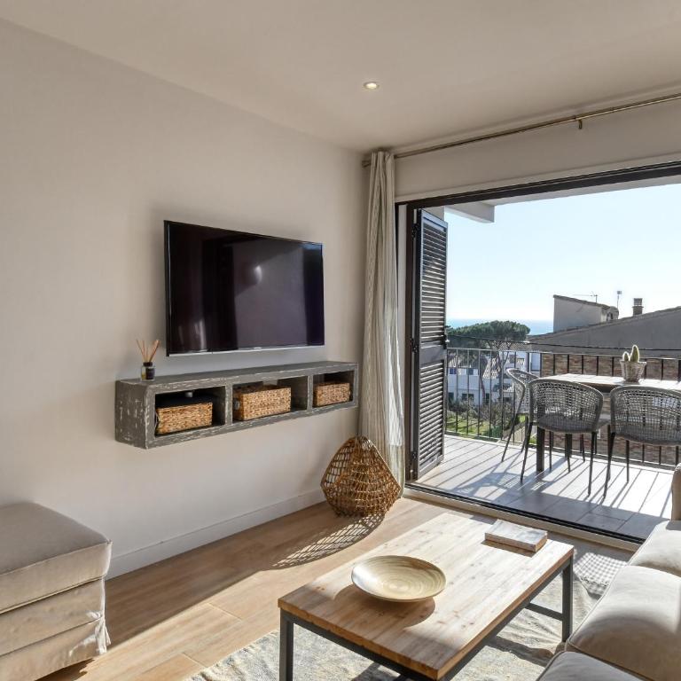 Refurbished apartment calella de pal. beach 250mts - Apartamento de 2 dormitorios - 1