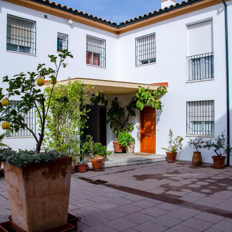Mezquita Apart. with Free Parking - Apartamento de 3 dormitorios - 50