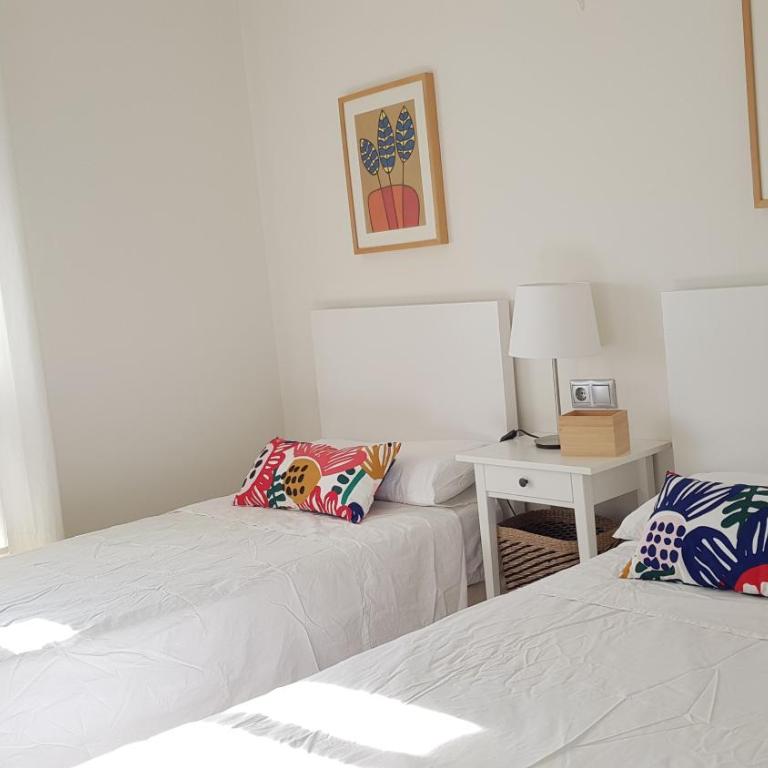 IMPRESIONANTE PRIMERA LÍNEA DE PLAYA, BAJONDILLO BEACH - Two-Bedroom Apartment - 16