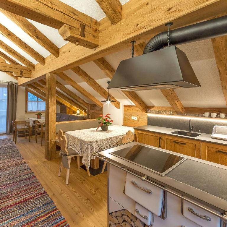Chalet Piz da Peres - Appartamento con Balcone - 13
