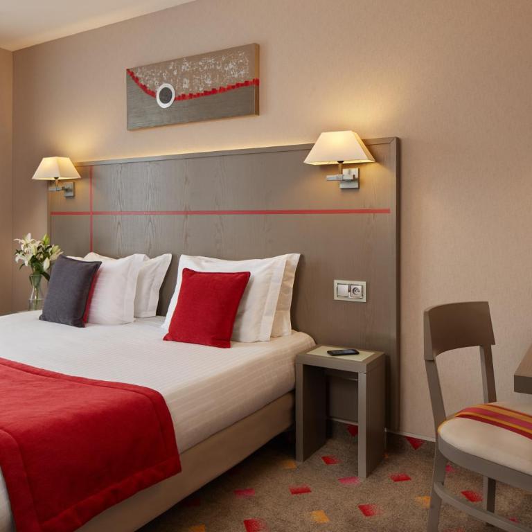 Alizé Grenelle Tour Eiffel - Chambre Double avec Lit King-Size de 190 x 180 CM - 3