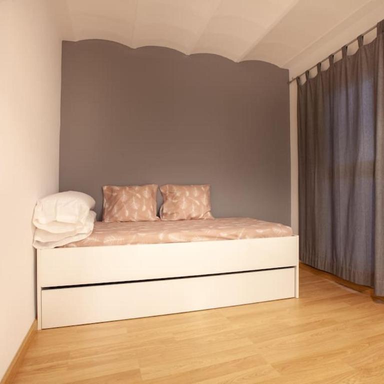 Beautiful Apartment in Abat Street by Batuecas - Apartamento - 32