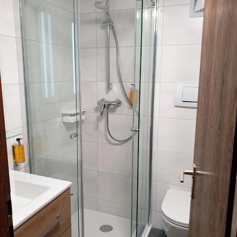 Landgasthof Hotel Zehenthof - Doppelzimmer mit Bergblick - 1