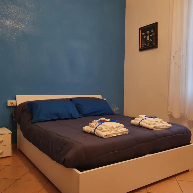 Liluna - Triple Room with Private Bathroom - 1