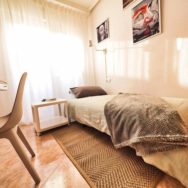Ático Azalea - Corazón del Carmen, doble balcon, wifi - Two-Bedroom Apartment - 7