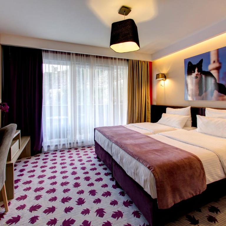 Hotel Eden - Dvokrevetna Soba sa Bračnim Krevetom i Balkonom - 7