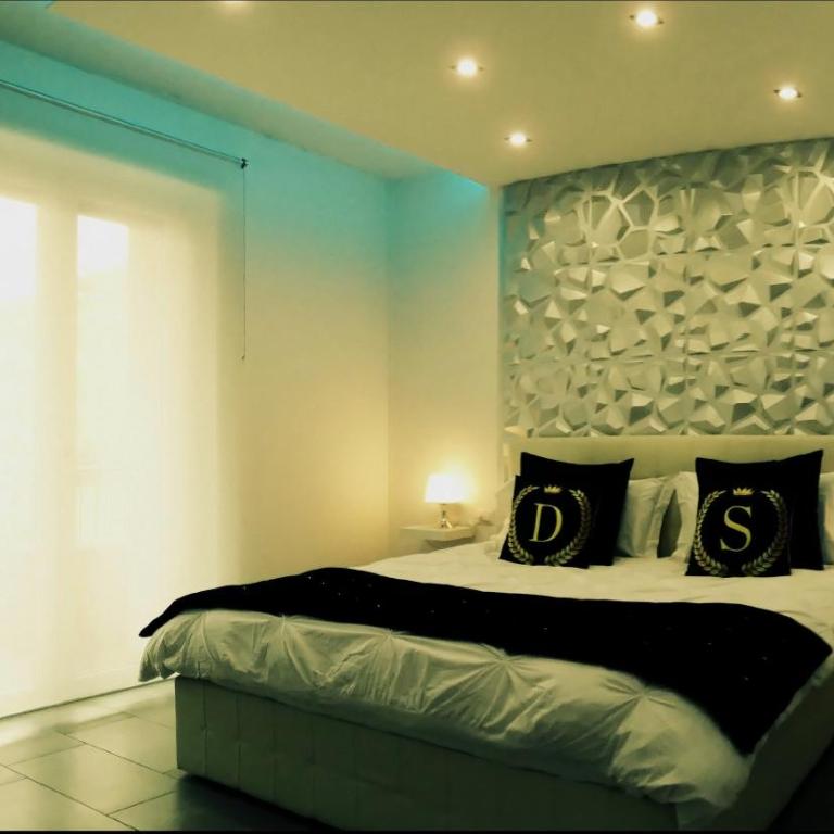Diamond Suite Verona - King Suite with Spa Bath - 21