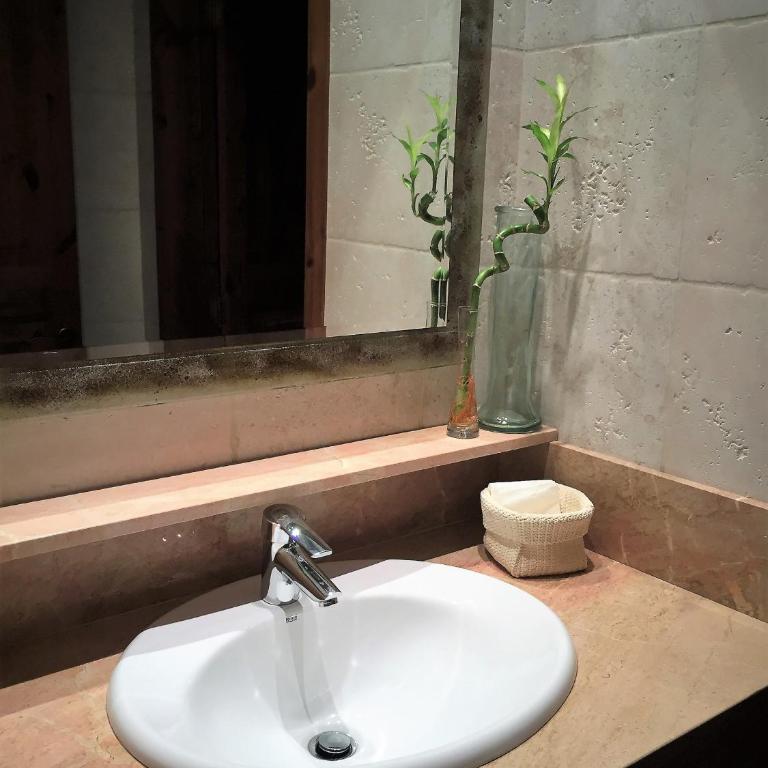 Can Corem de Son Moix - Luxurious 6-bedroom villa just 10 minutes from the beach - Villa - 31