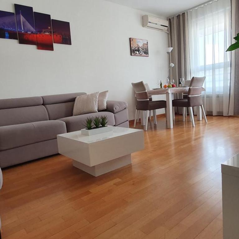 Royal apartment Belvill - Two-Bedroom Apartment - 5
