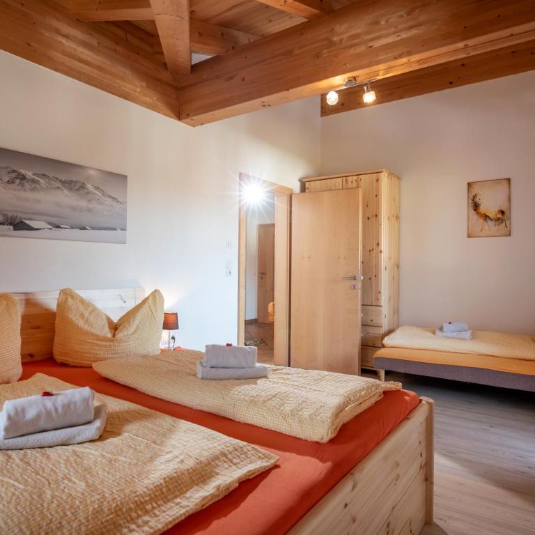 Talhammerhof - Two-Bedroom Apartment with Balcony - 8