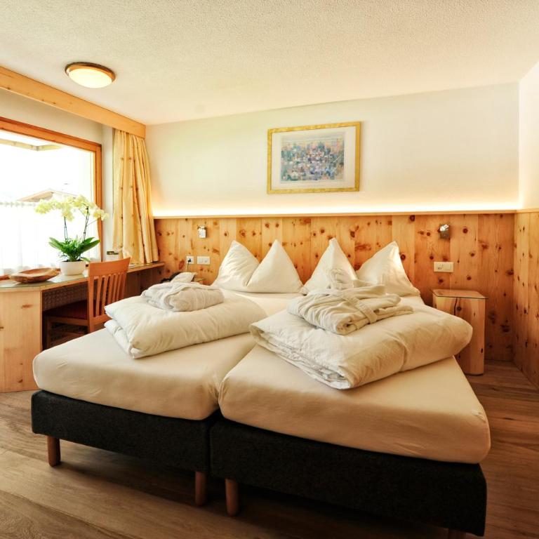 Alpin Sporthotel Bündnerhof - Superior Doppelzimmer mit Nord-Balkon - 1
