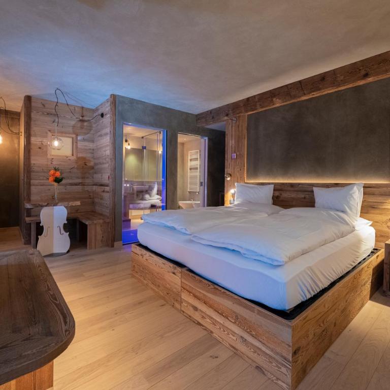 La Roccia Wellness Hotel - Junior Suite Deluxe - 1