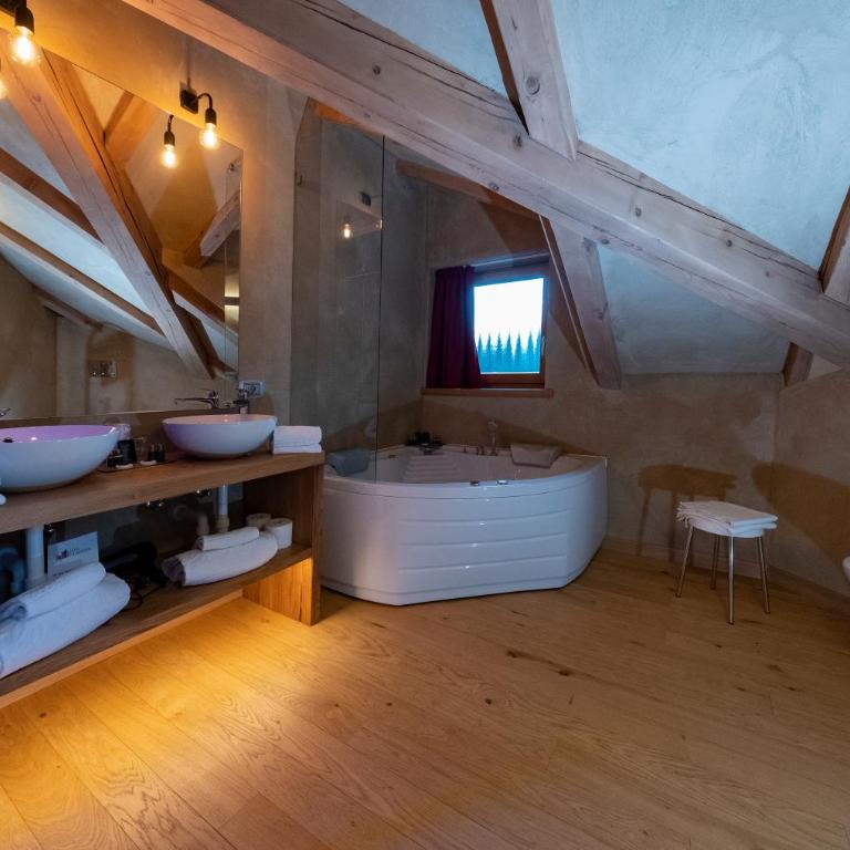 La Roccia Wellness Hotel - Junior Suite Deluxe - 3