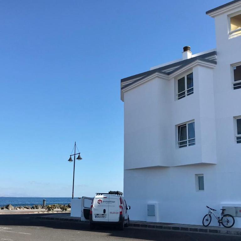 MY OCEAN HOME - Breathtaking location, Steps to the ocean, Spacious sea view, Fully Equipped and Well-Furnished with Private Entrance and High-Speed Fiber Optic Internet - Apartamento con vistas al mar - 20