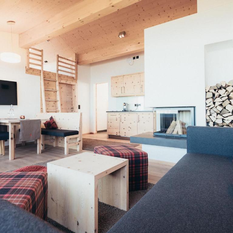 Alpinhotel Pacheiner - Apartment auf 2 Ebenen mit 3 Schlafzimmern, Balkon und Bergblick - 2