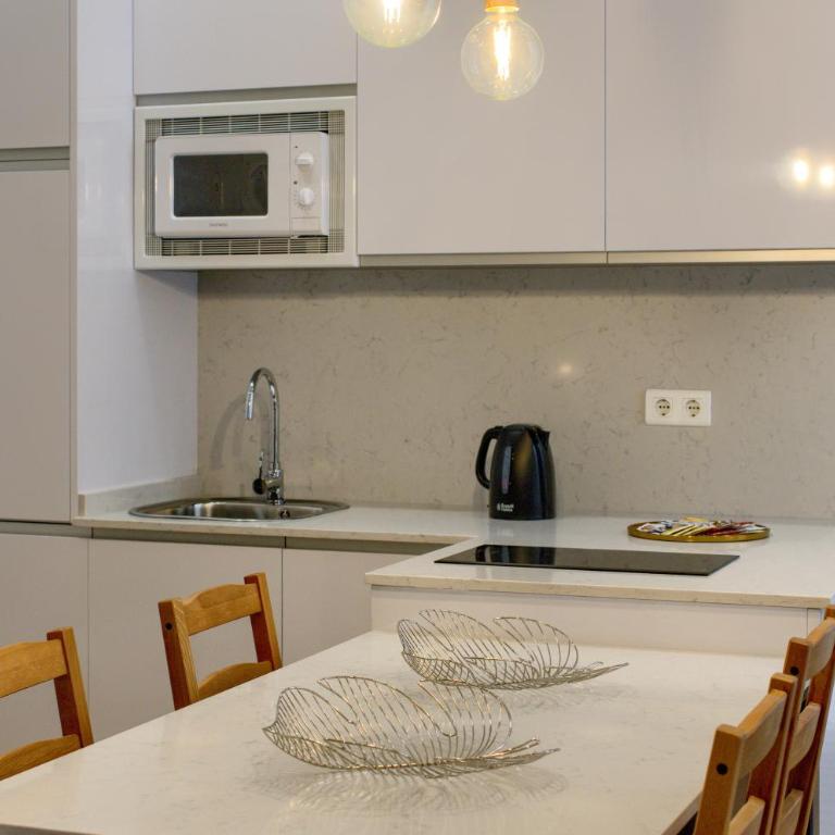 Holidays2Malaga Azucena Old Town - One-Bedroom Apartment with Balcony - 15