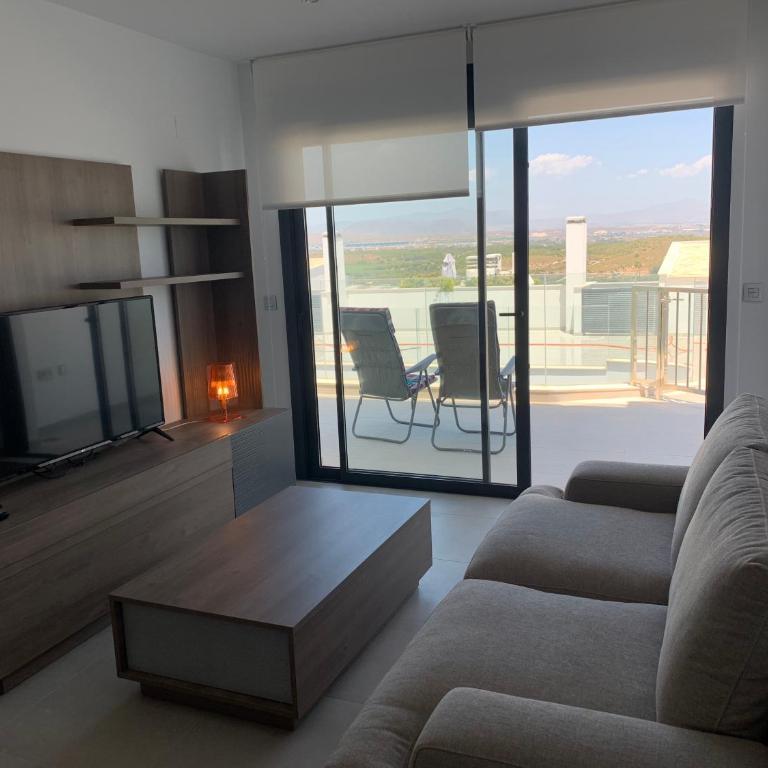 Mar y Sol - Two-Bedroom Apartment - 14