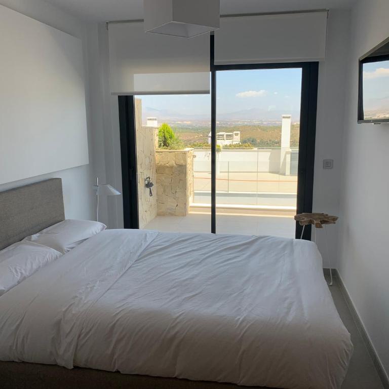 Mar y Sol - Two-Bedroom Apartment - 18