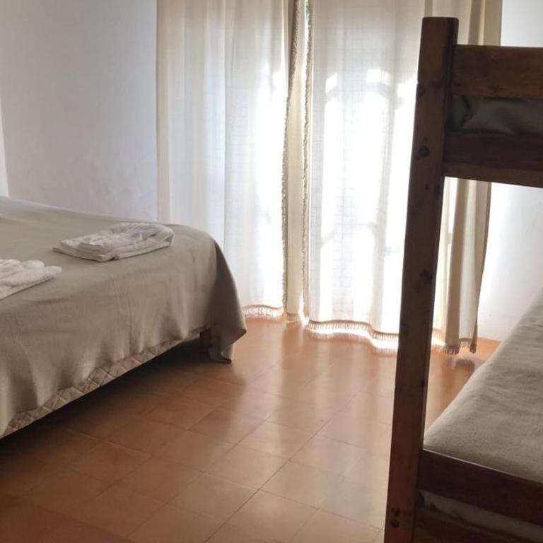 Hotel las Brusquitas - Classic Quadruple Room - 5
