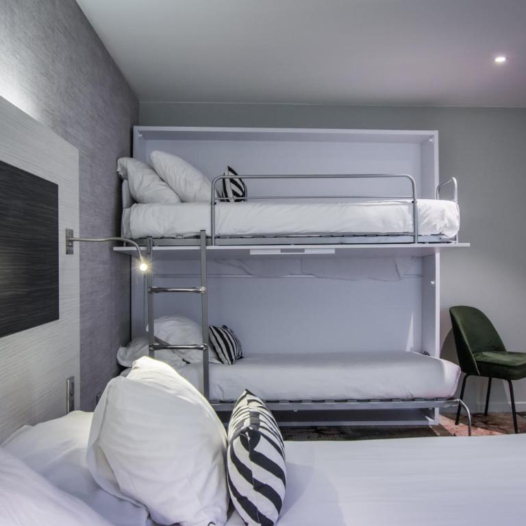 Hôtel Couvent du Franciscain Centre ville - Chambre Triple - 13