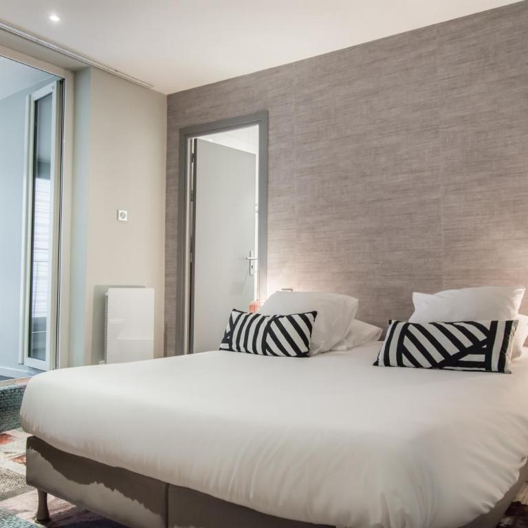 Hôtel Couvent du Franciscain Centre ville - Chambre Triple - 10