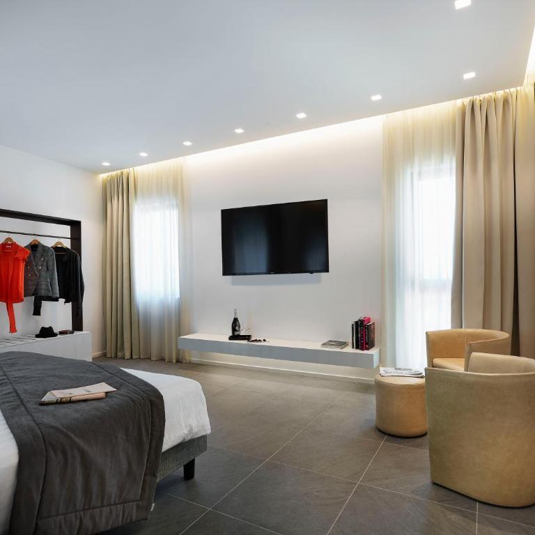 Boutique Hotel Touring - Junior Suite - 4