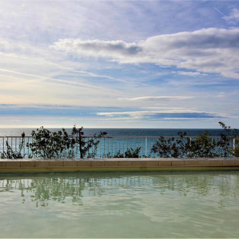 Studio Royal Lux by Booking Guys - Studio avec Terrasse - 12