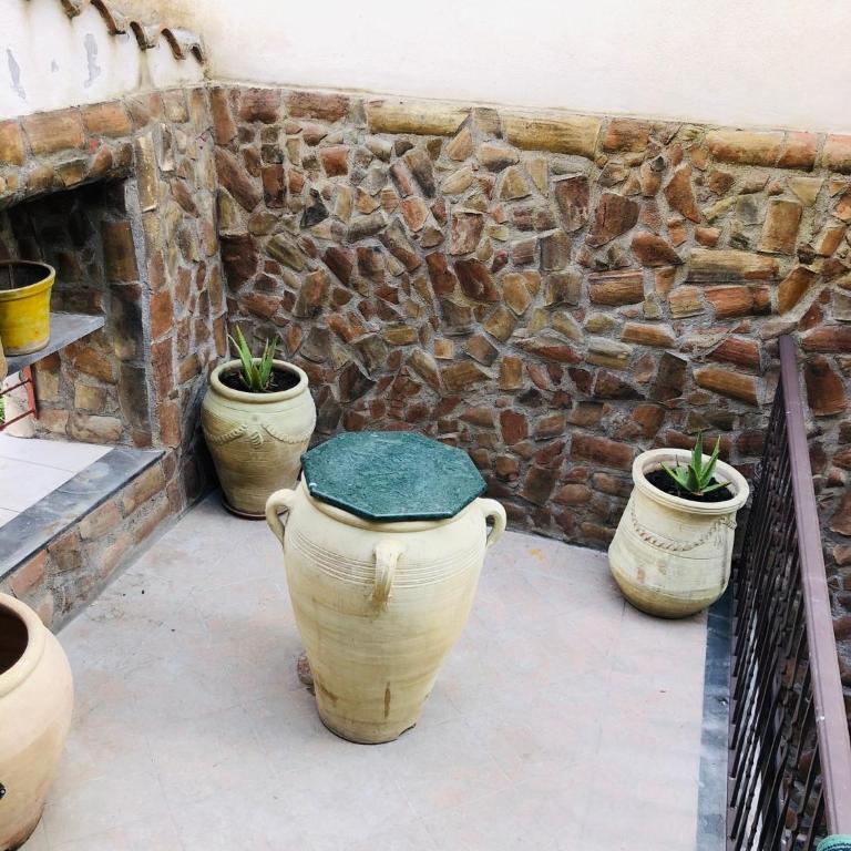 Antony’s Home - Triple Room with Shared Bathroom - 19