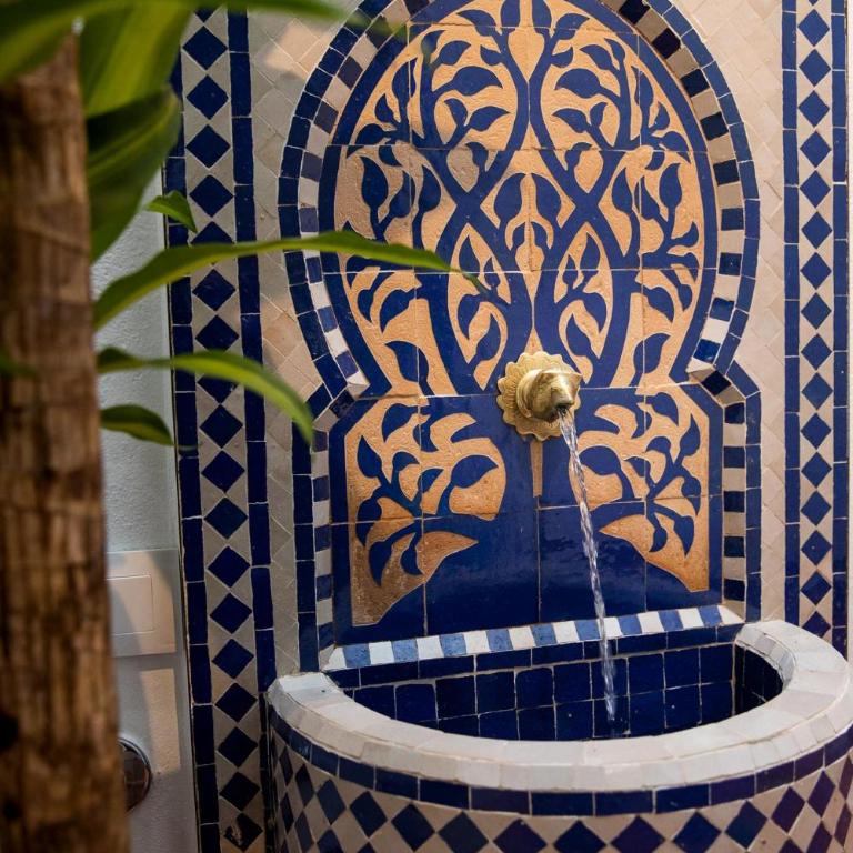 Apartamentos Doña Concha - Two-Bedroom Apartment with two bathrooms in ground floor, with access to a shared terrace - 3