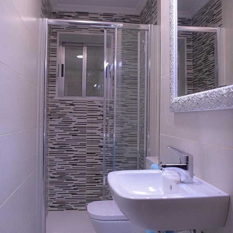 VUT Sofiamar - Apartamento con balcón - 17