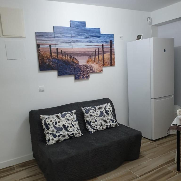 Spacious Apartment Madrid - Metro Barrio del Pilar - Three-Bedroom Apartment - 30