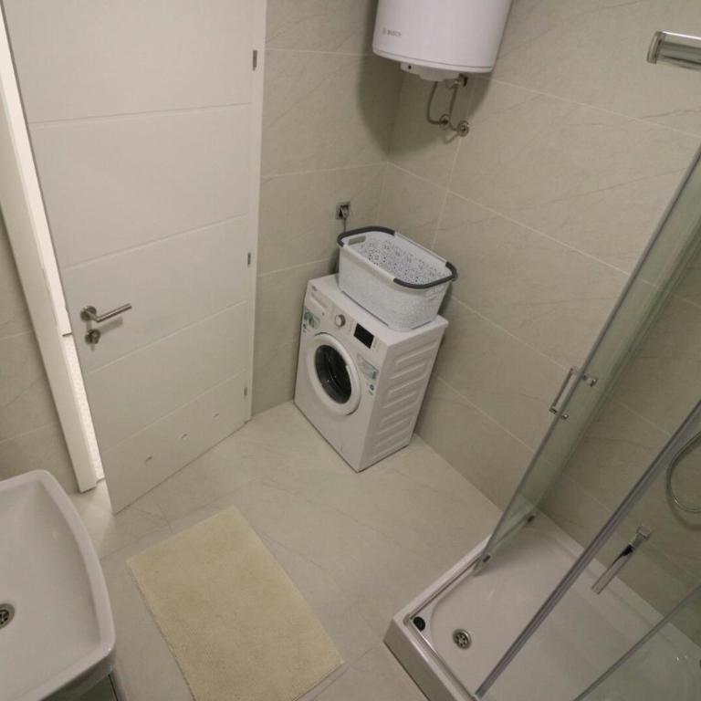 Tajriks - Apartman sa 1 Spavaćom Sobom - 11