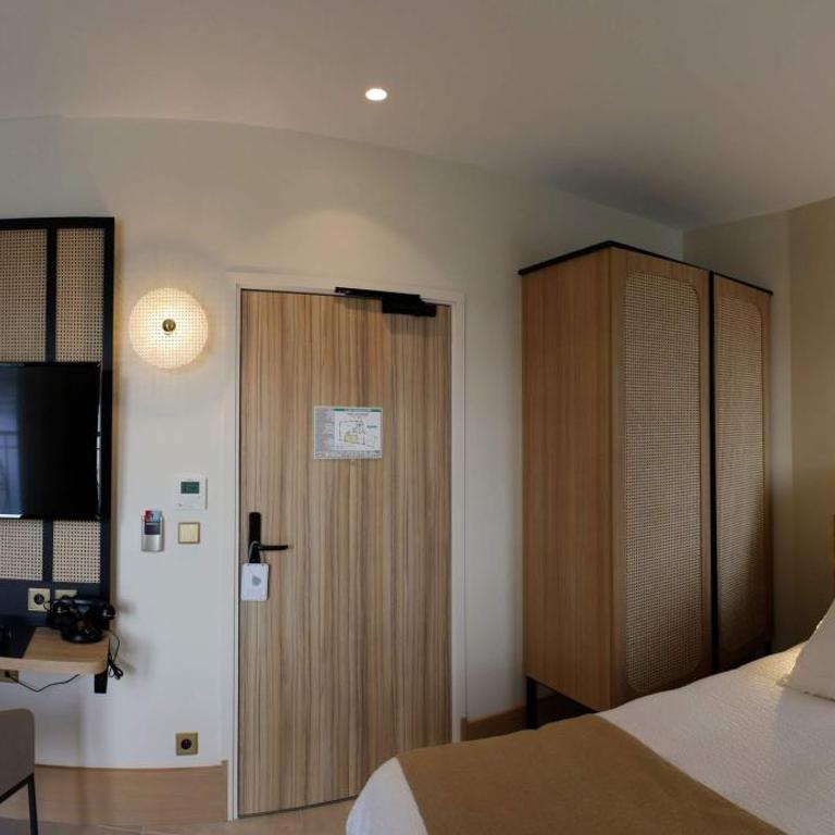 Splendid Hôtel & Spa - Chambre Lit King-Size avec Accès au Spa (sur Réservation) - Vue sur Mer - 3