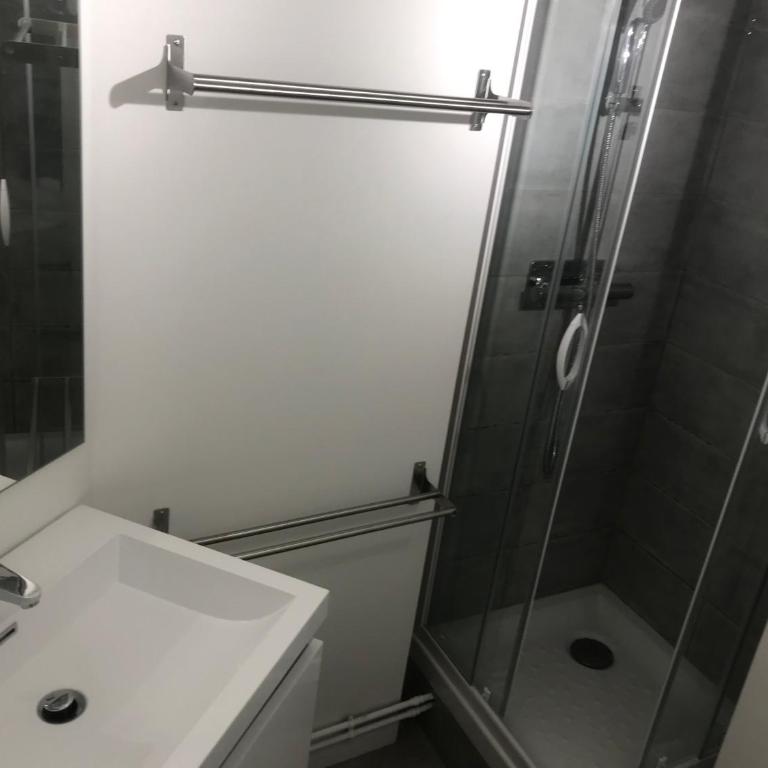 Petit T2 hypercentre avec terrasse privée - 006 - Appartement 1 Chambre - 13