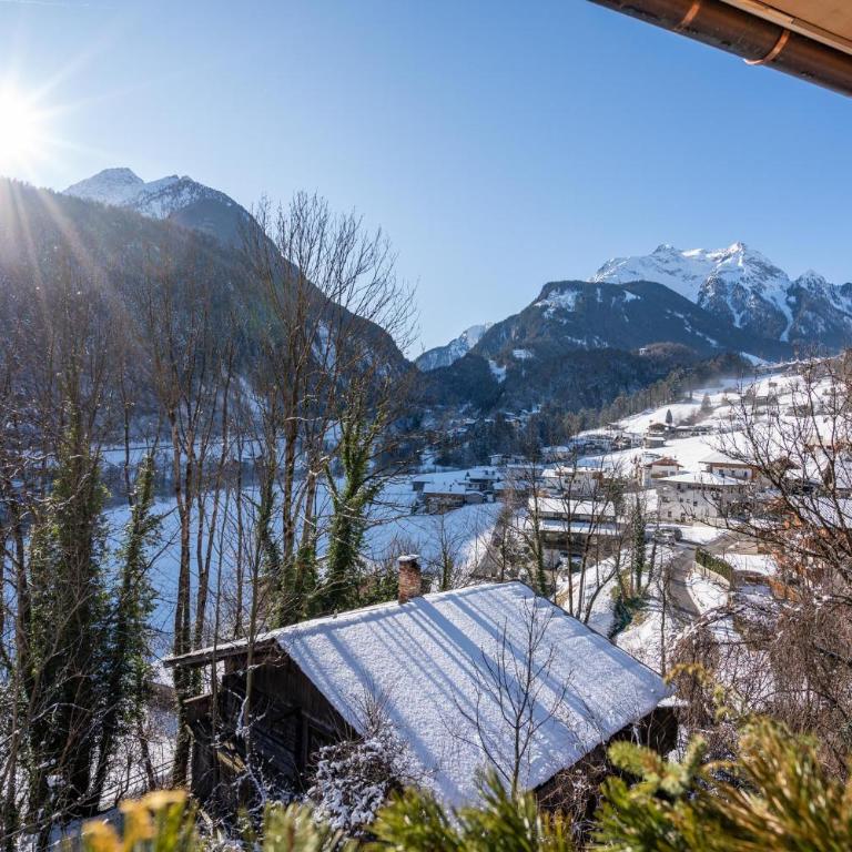 Landhaus Seiringer Apartments - Apartment mit 2 Schlafzimmern und Bergblick - 12