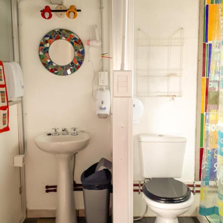 Hostel Casa de artistas Multiespacio Tanti - Cama en habitación compartida mixta de 8 camas - 12