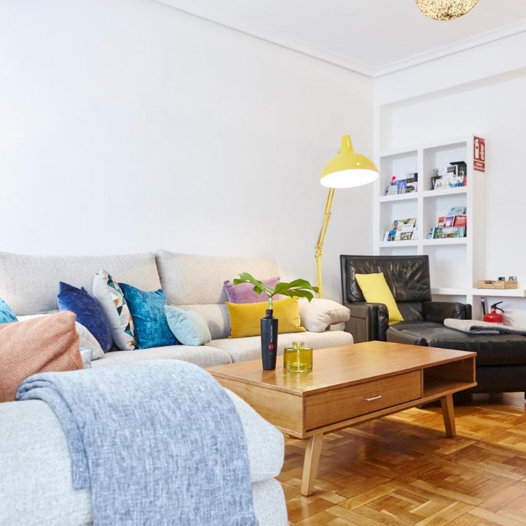 SALABERRIA APARTMENT with private garage - Apartamento - 5