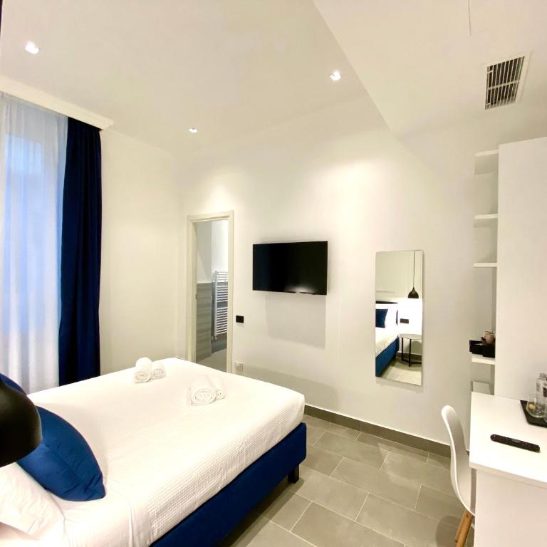 THE ONE - SUN 'n SEA ROOMS - Deluxe Double Room - 9