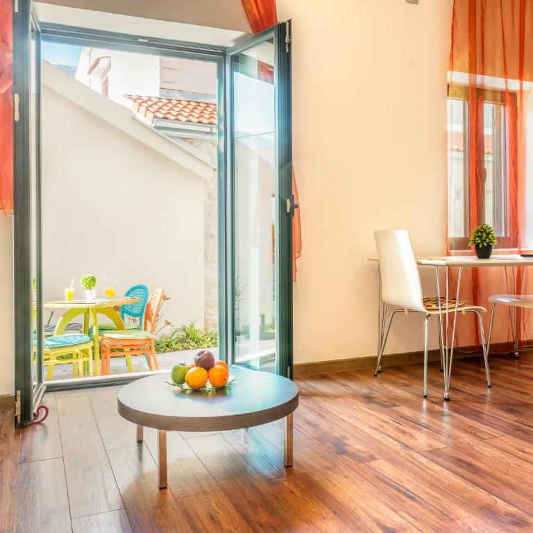 Apartments Windrose - One Bedroom Apartment with Garden View - 1